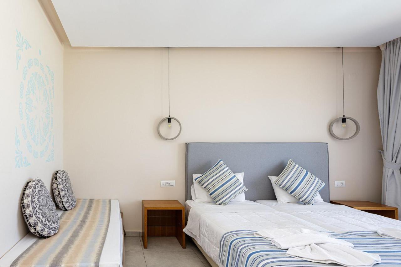 Theo Star Beach Hotel Малиа Екстериор снимка