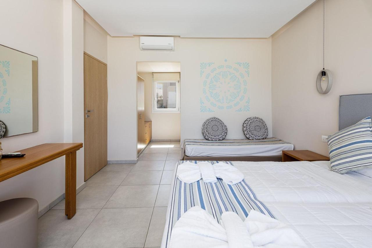 Theo Star Beach Hotel Малиа Екстериор снимка