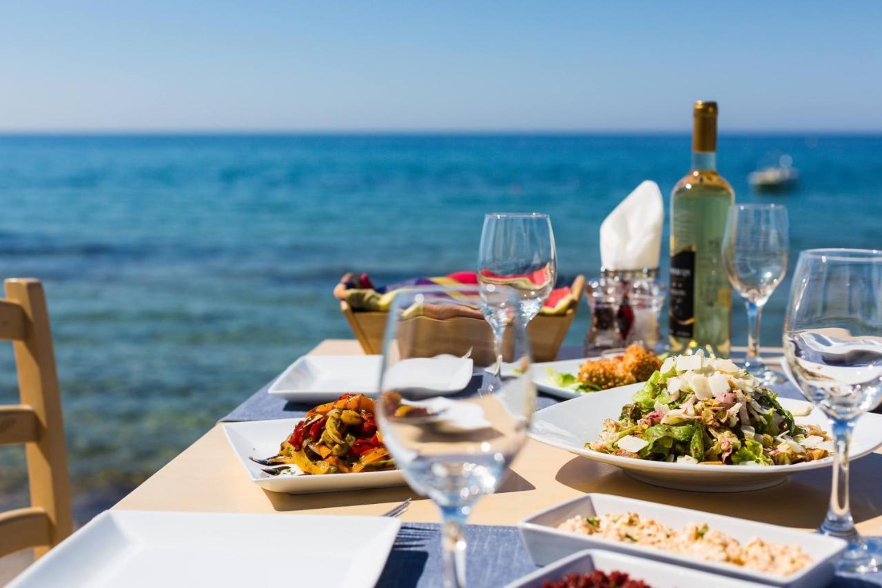 Theo Star Beach Hotel Малиа Екстериор снимка