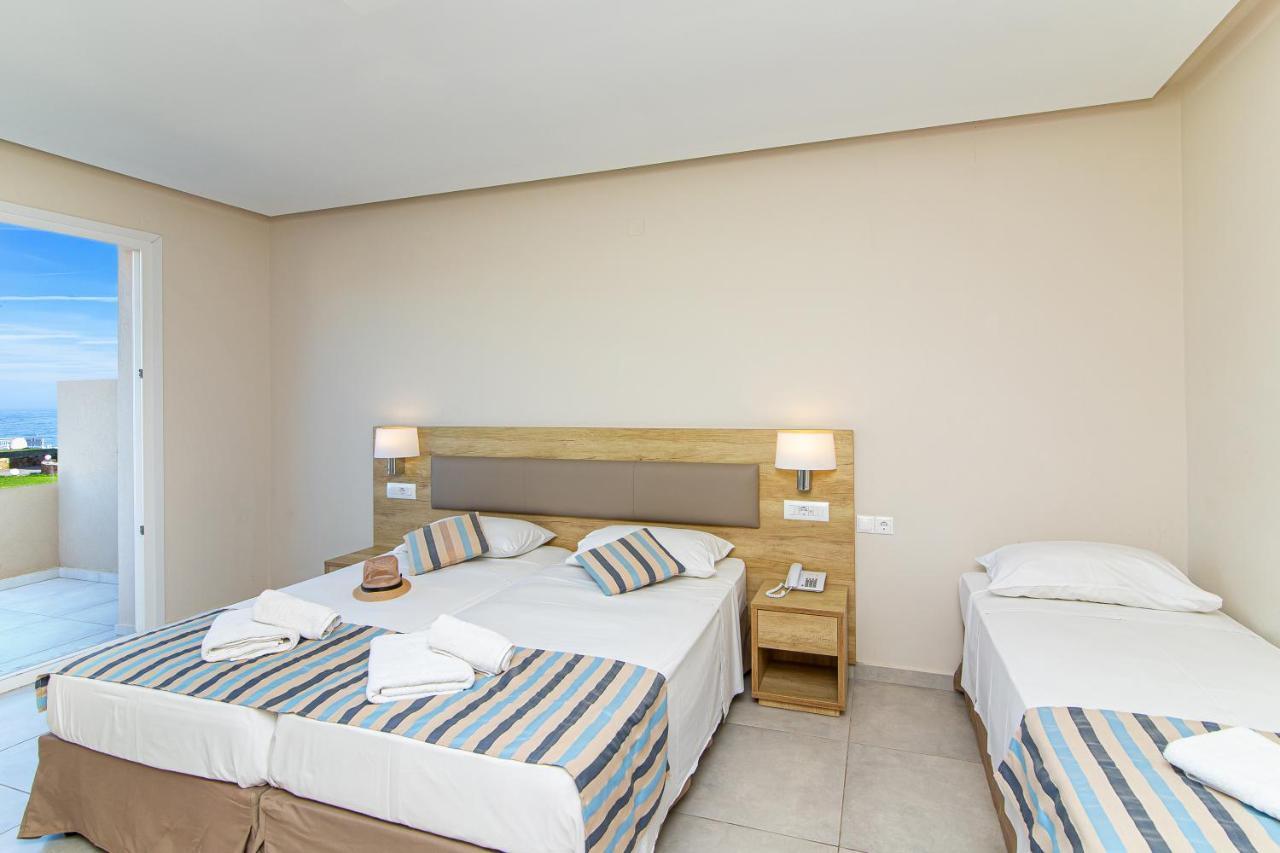 Theo Star Beach Hotel Малиа Екстериор снимка